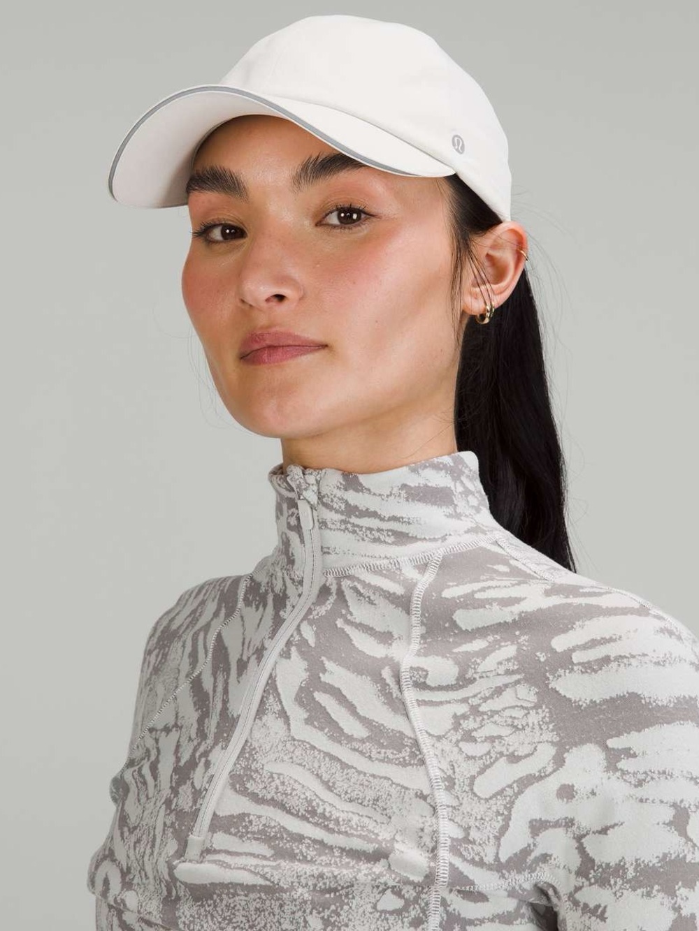 Lululemon Fast and Free Running Hat Bone S/M EUC